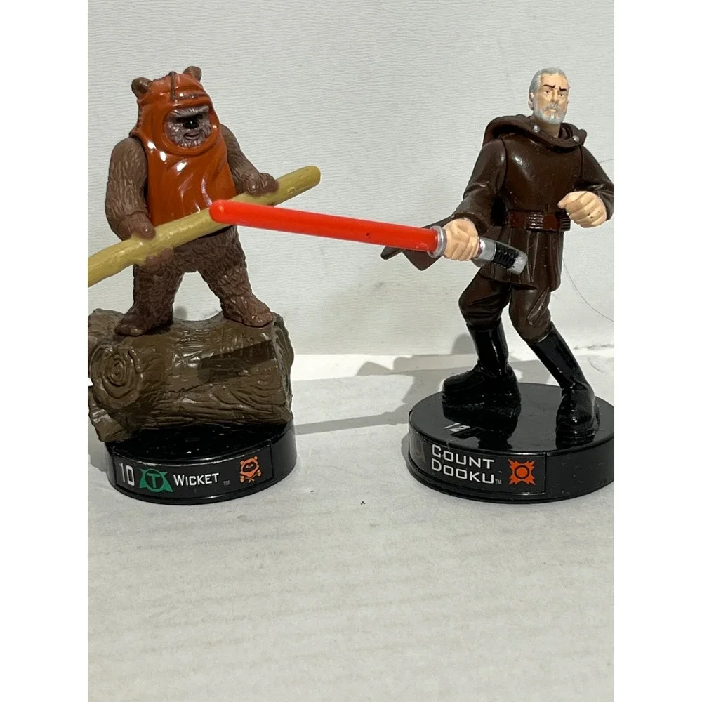 Star Wars Attacktix Battle Figure Lot Anakin Mace Windu Wicket Count Dooku 2005